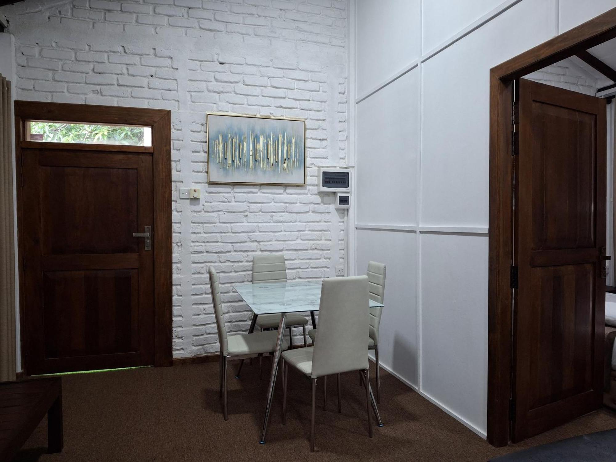 Hotel Tepraas Sigirija Zewnętrze zdjęcie